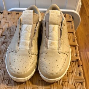 Women’s Air Jordan’s size 9.5